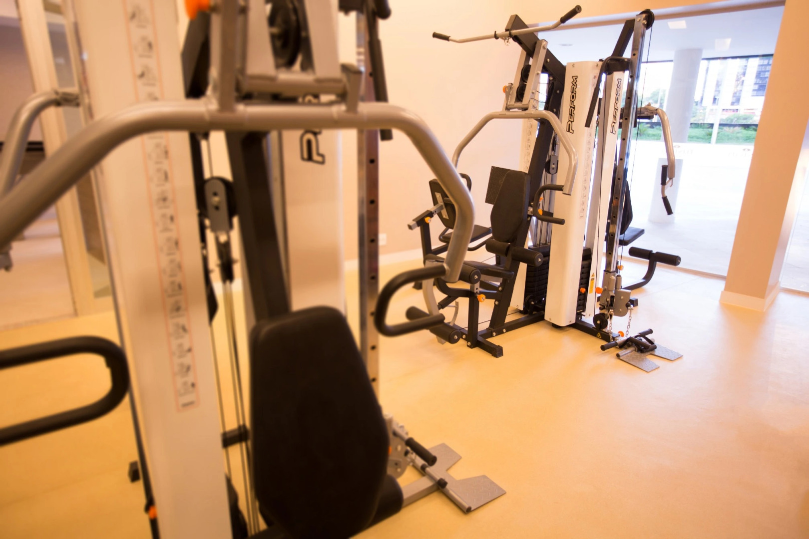 Hplus Vision Executive