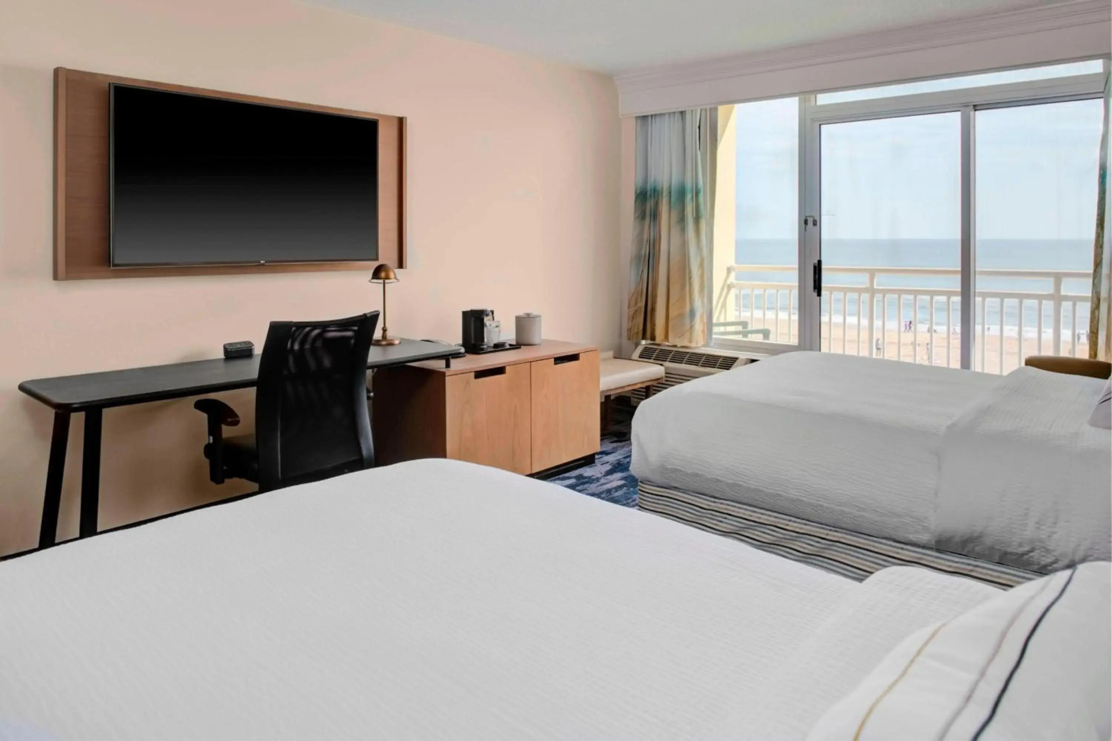 Fairfield Inn & Suites by Marriott Virginia Beach Oceanfront