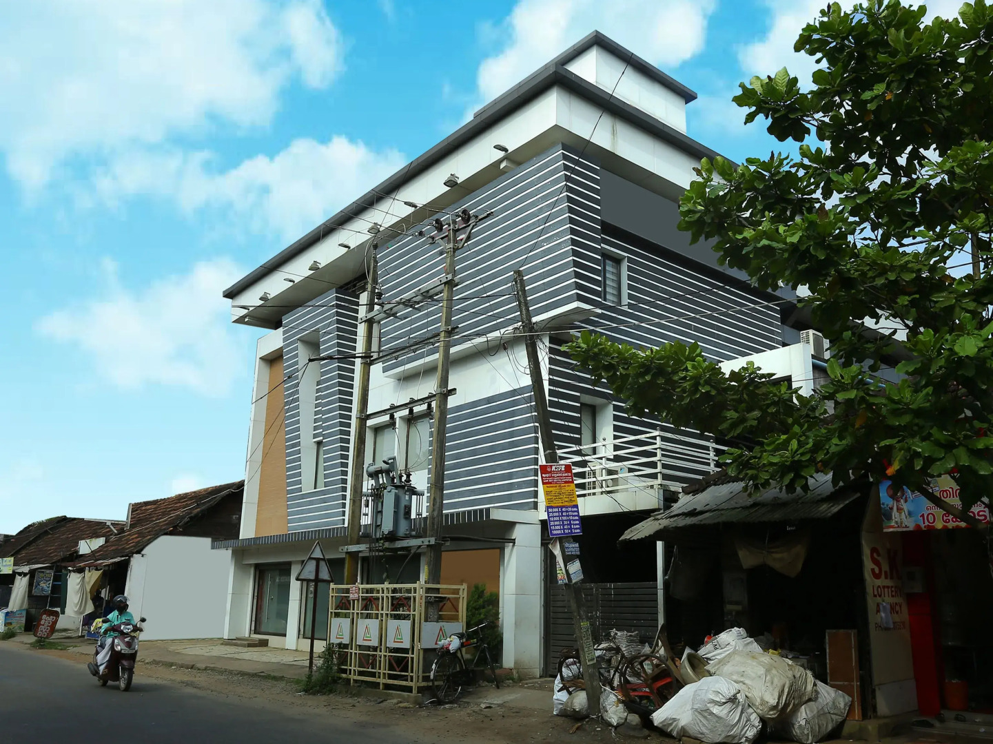 OYO 1889 Hotel AJ Park