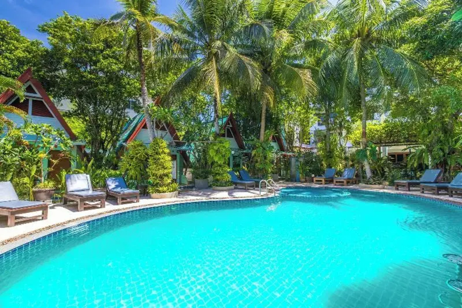 Phuket Meet Holiday Hotel