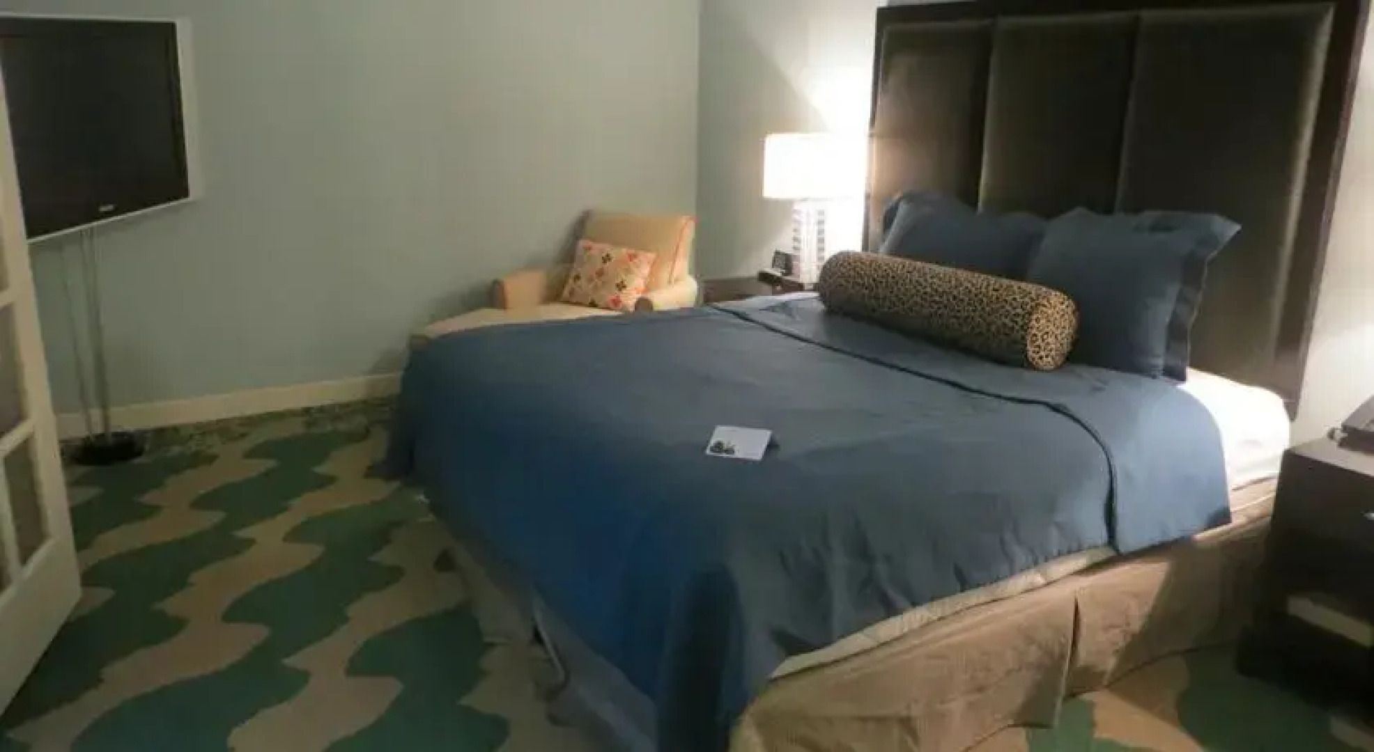 Roberts Mayfair Hotel