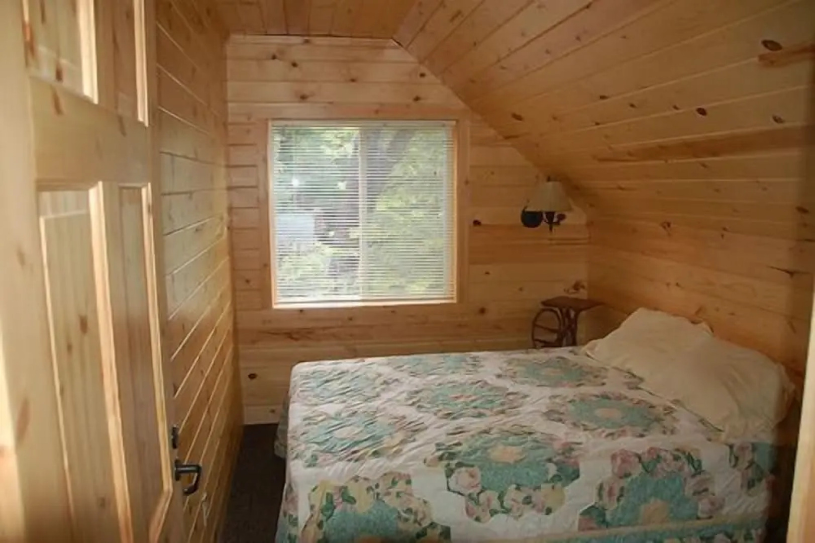 Woodland Beach Resort