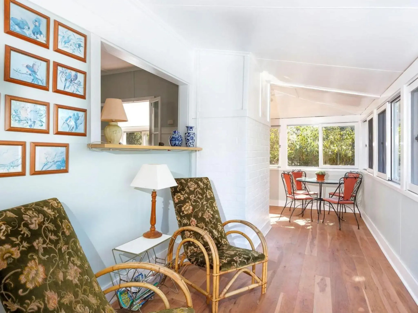 Witts Oasis Two traditional Tea Gardens cottages