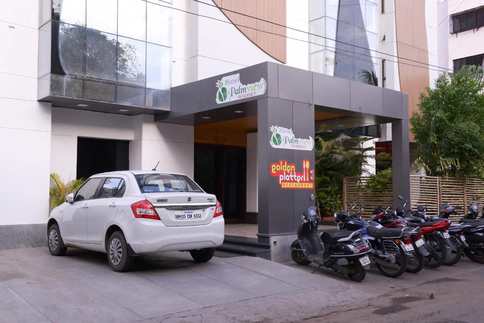 OYO 1030 Hotel Palm View Residency