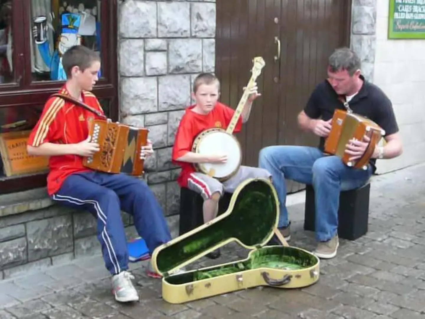 Inviting 4-bed House in Strokestown