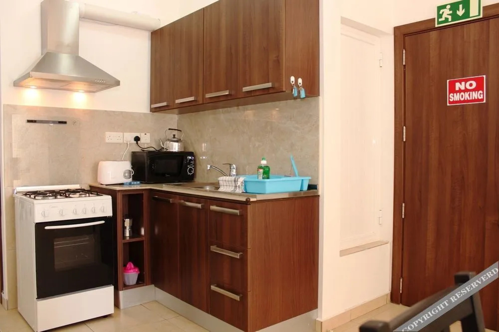 Seashells Self Catering Apartment by Getaways Malta