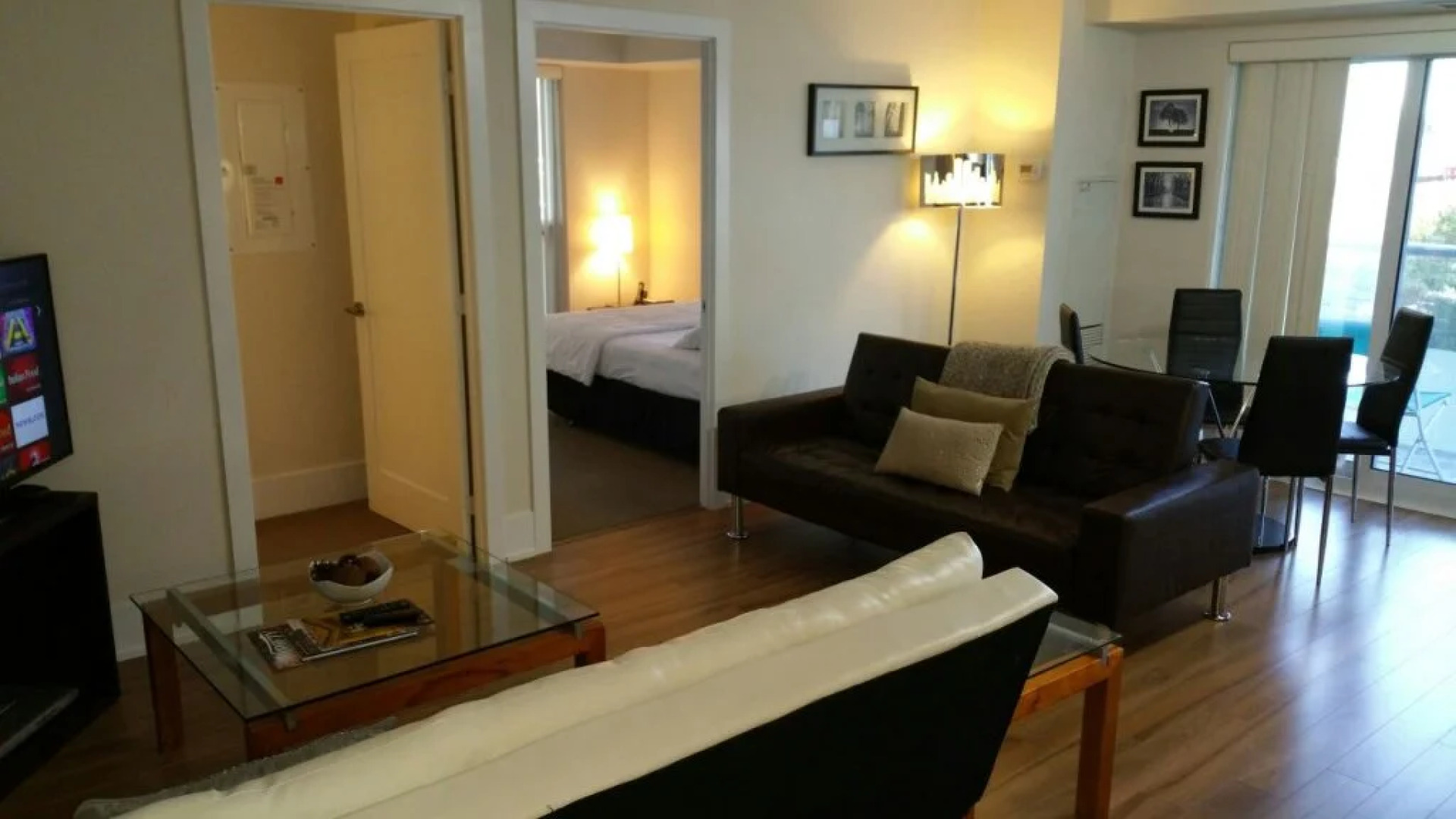 Pelicanstay in Downtown Toronto