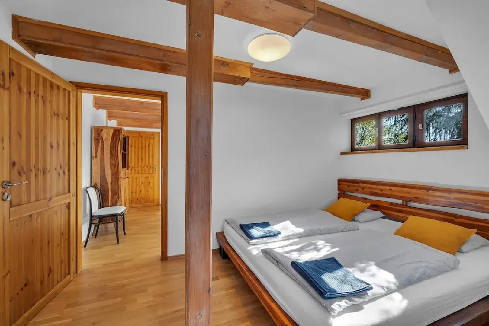 Villa in Dolni Branna With Sauna