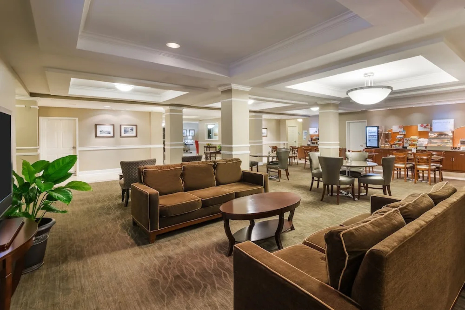 Holiday Inn Express & Suites New Iberia-Avery Island