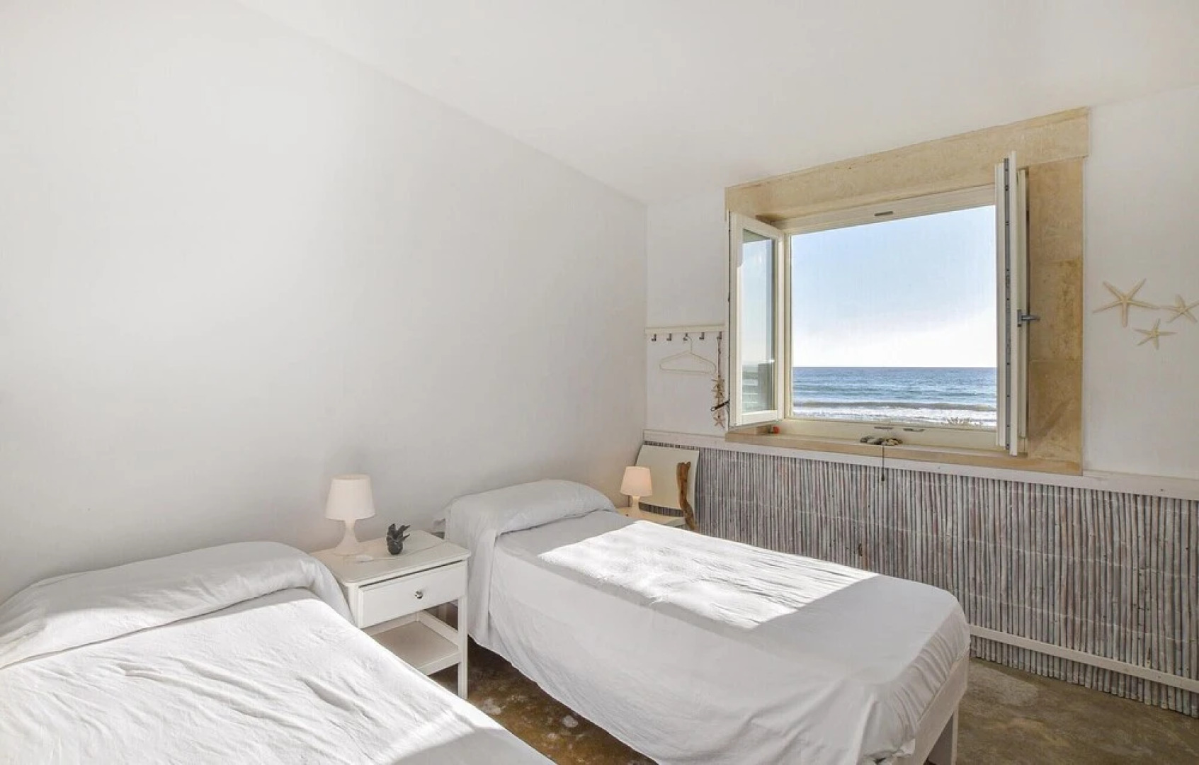 Awesome Home in Siracusa With 3 Bedrooms and Wifi