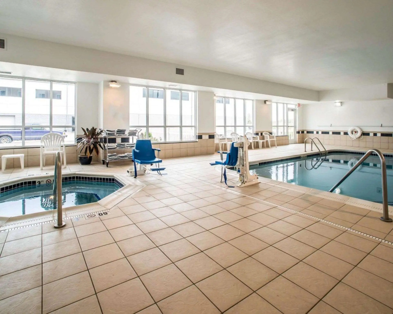 Comfort Inn & Suites Marion I-57