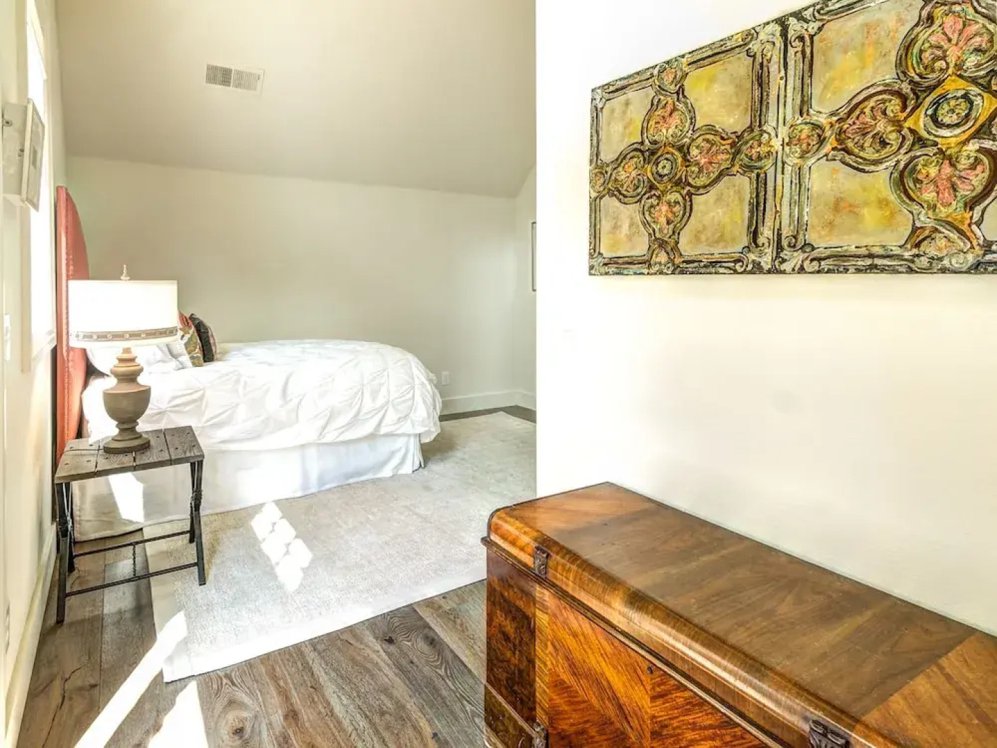 Kenwood California - 3 Br Home