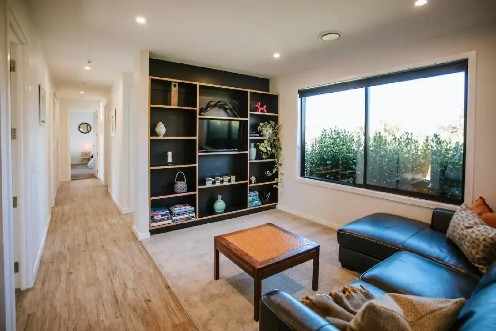 Minaret Ridge - Sleeps 8 - Mountain Views