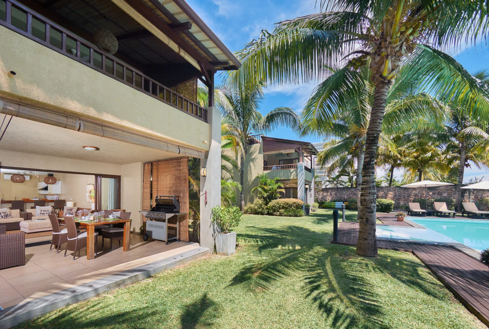 Bel Azur Beach Residence with LOV