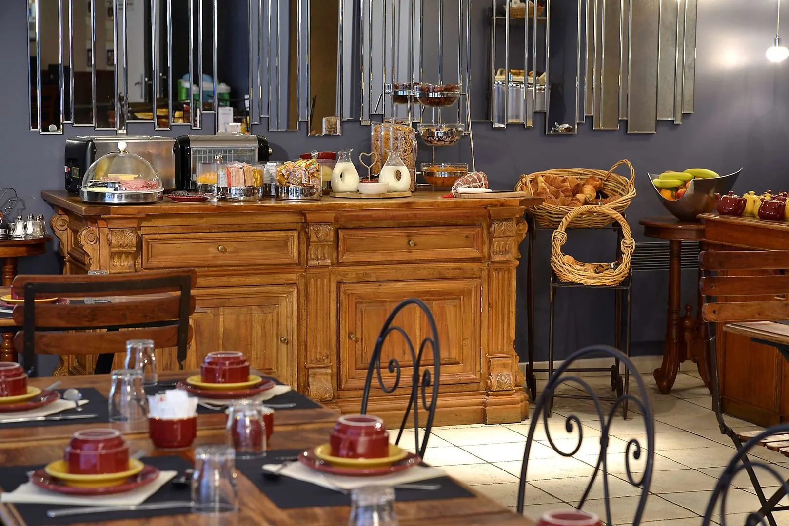 ALFRED HOTEL Compiègne