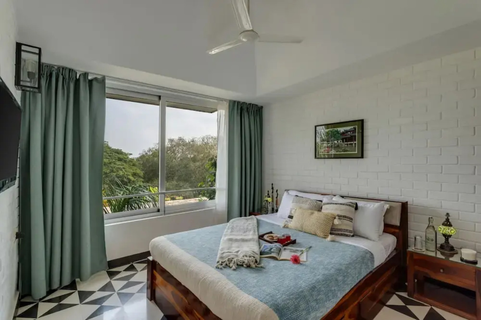 El Arbol by Hireavilla - 2BR w Rooftop Pool Nerul