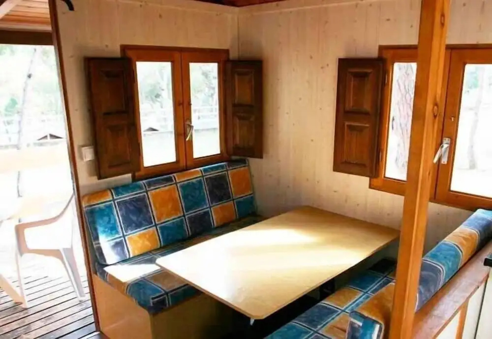 Camping Cala Montgó