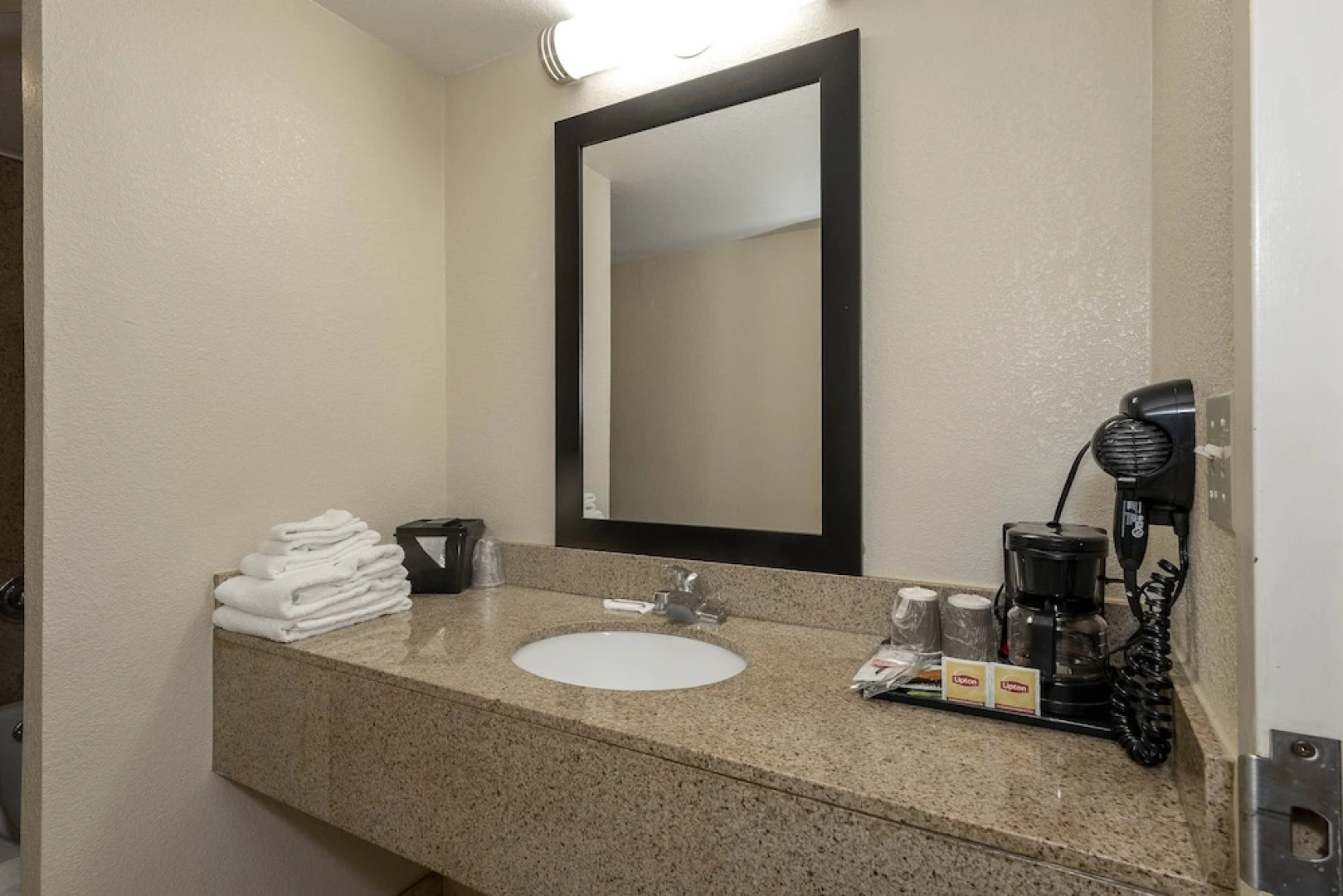 Red Roof Inn Bordentown – McGuire AFB