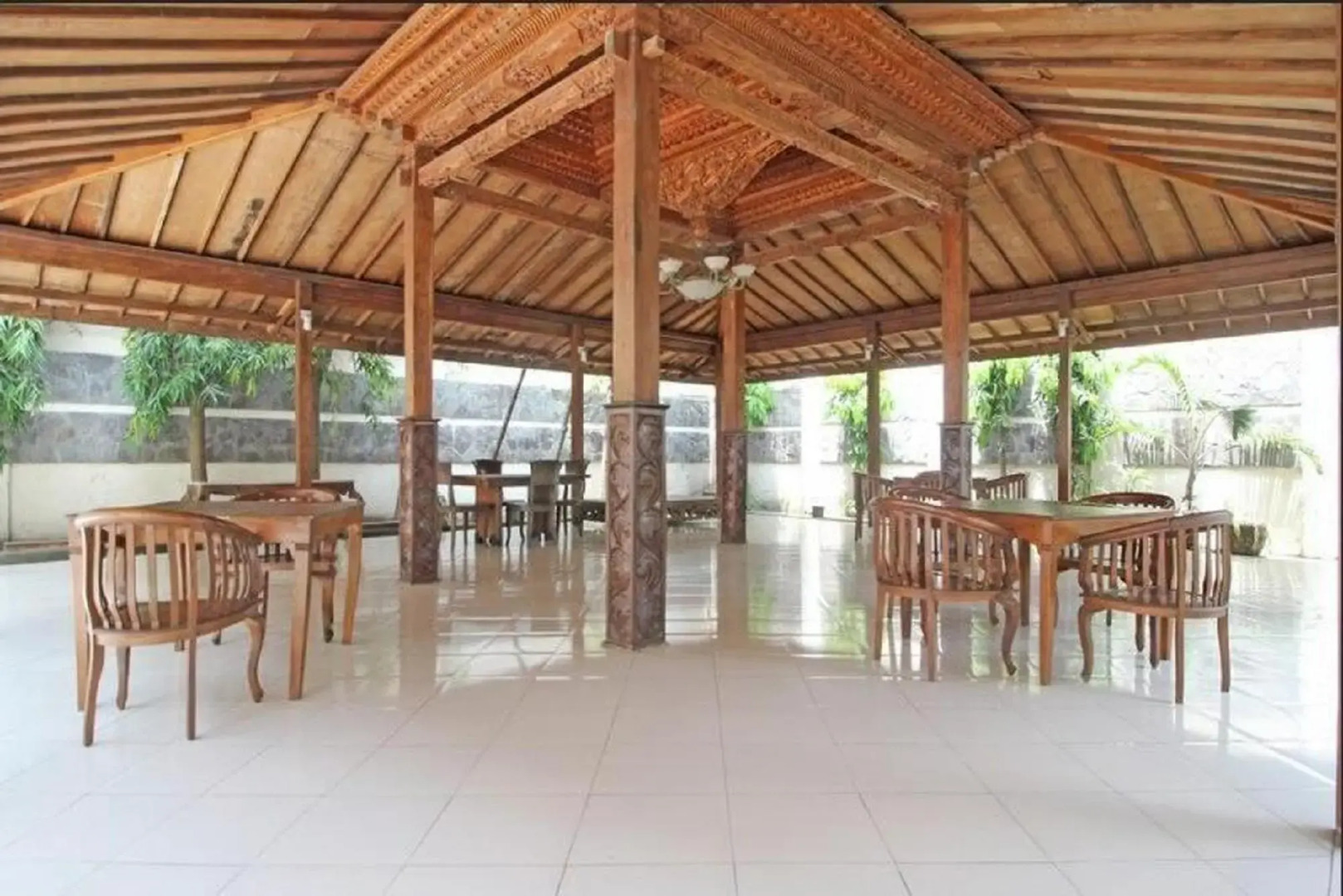 Airy Syariah Kapten Mulyadi 166 Solo