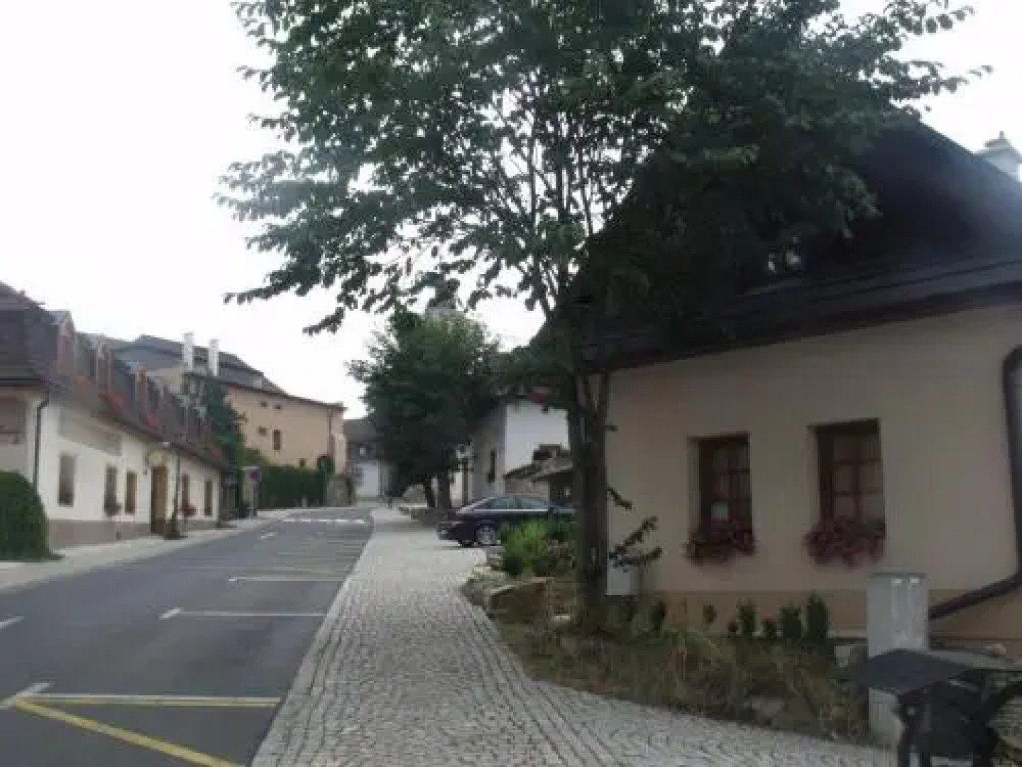 Guest House Tri Korunky