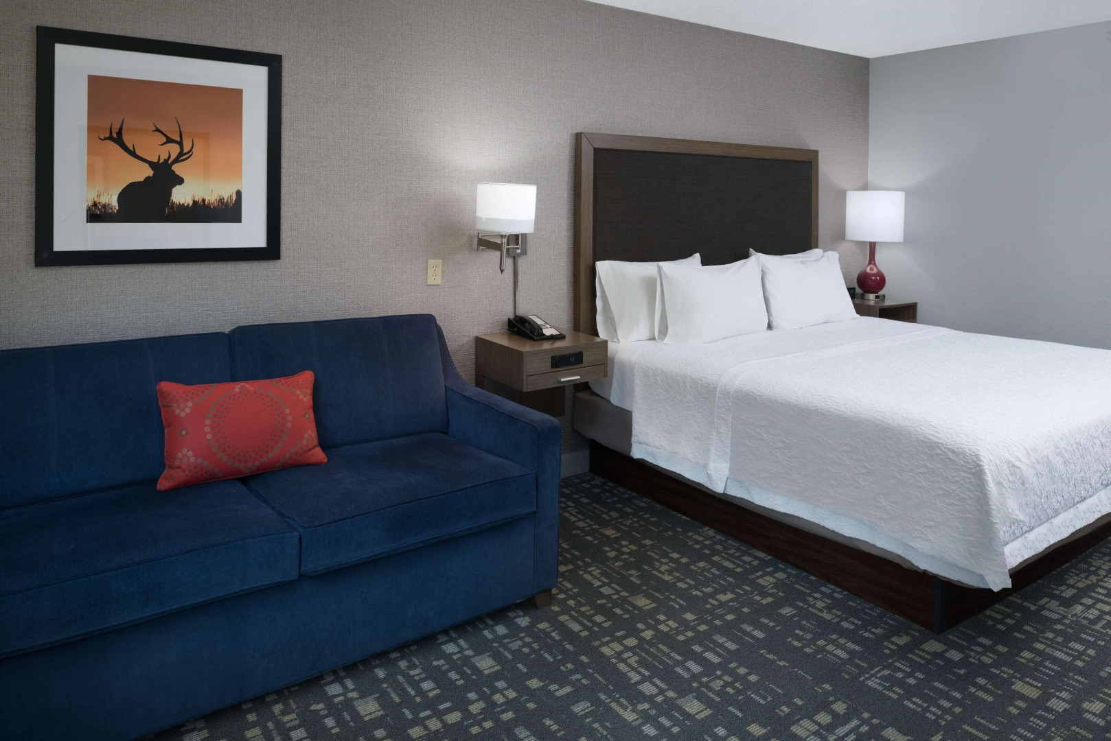 Hampton Inn North Sioux City