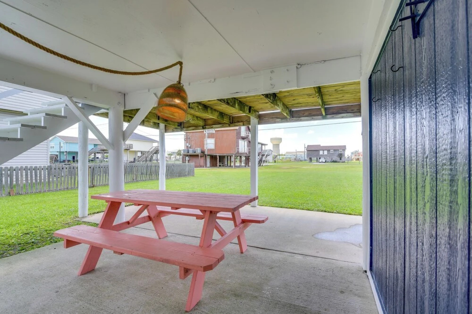 1 Mi to Shore: Bright Jamaica Beach Getaway!