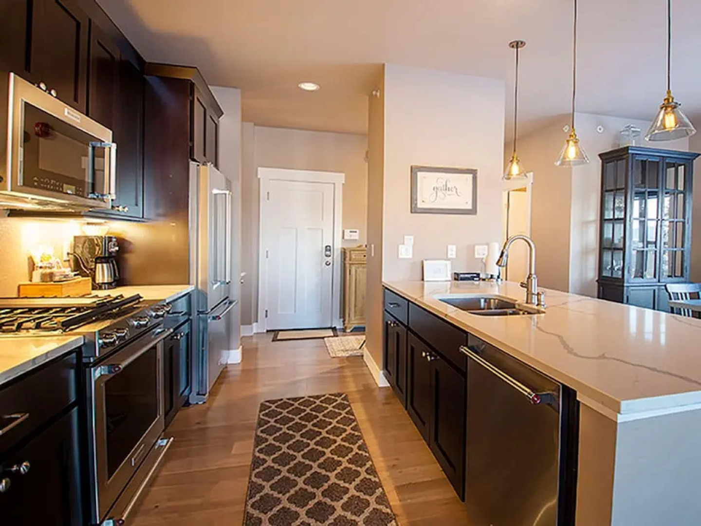 Rendezvous 47 Lookout Point