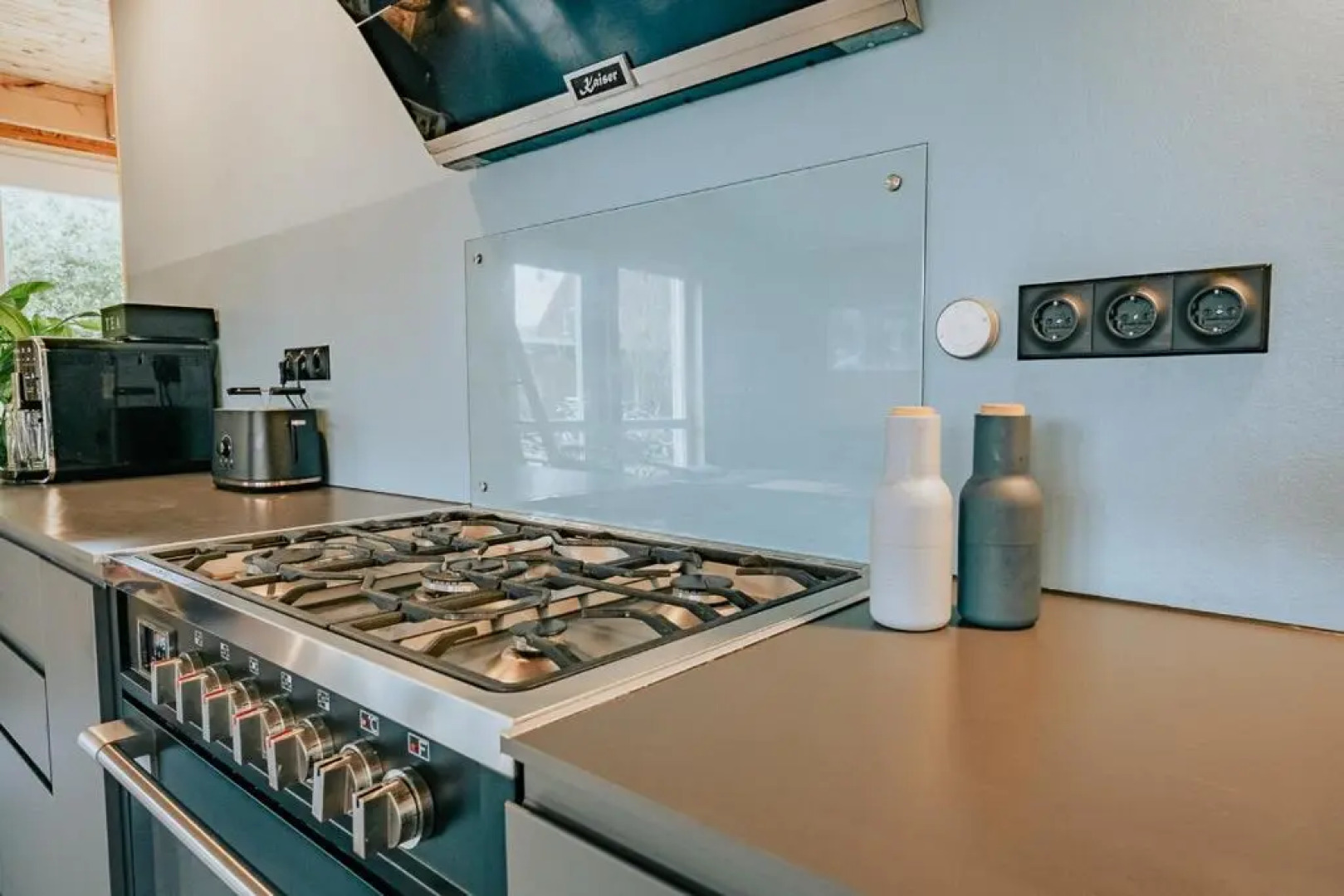 Hostel oder Ferienwohnung 1-16 Personen im BLAUEN HAUS