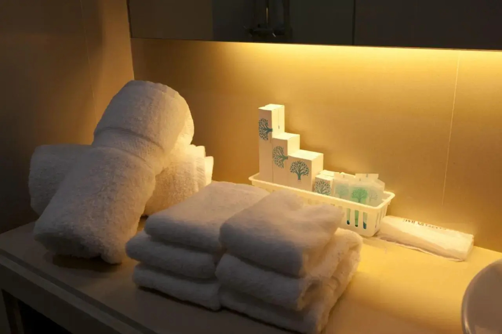 Penhome The Suite Straits Quay