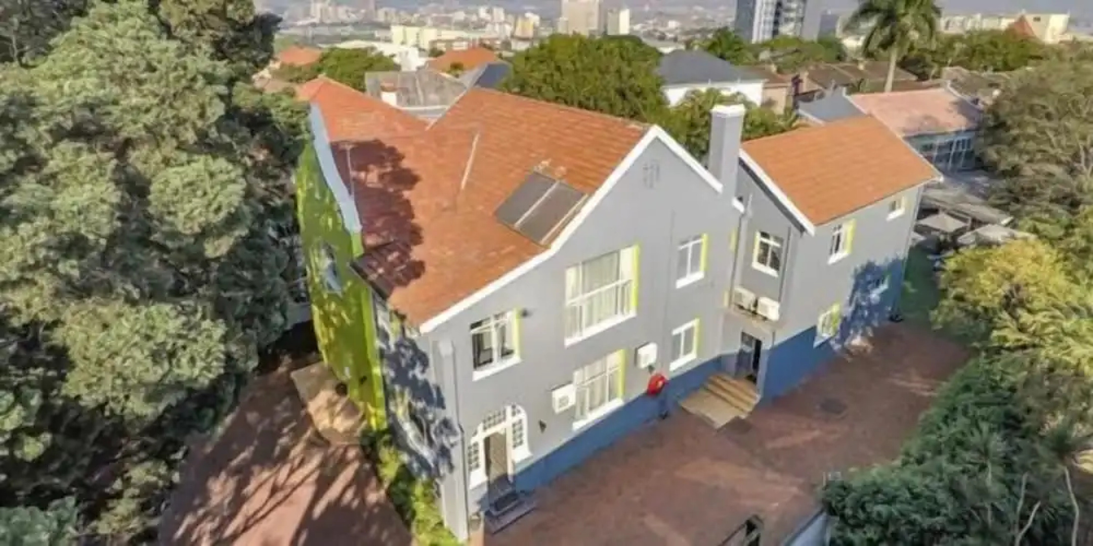 Silver Oaks Boutique Hotel