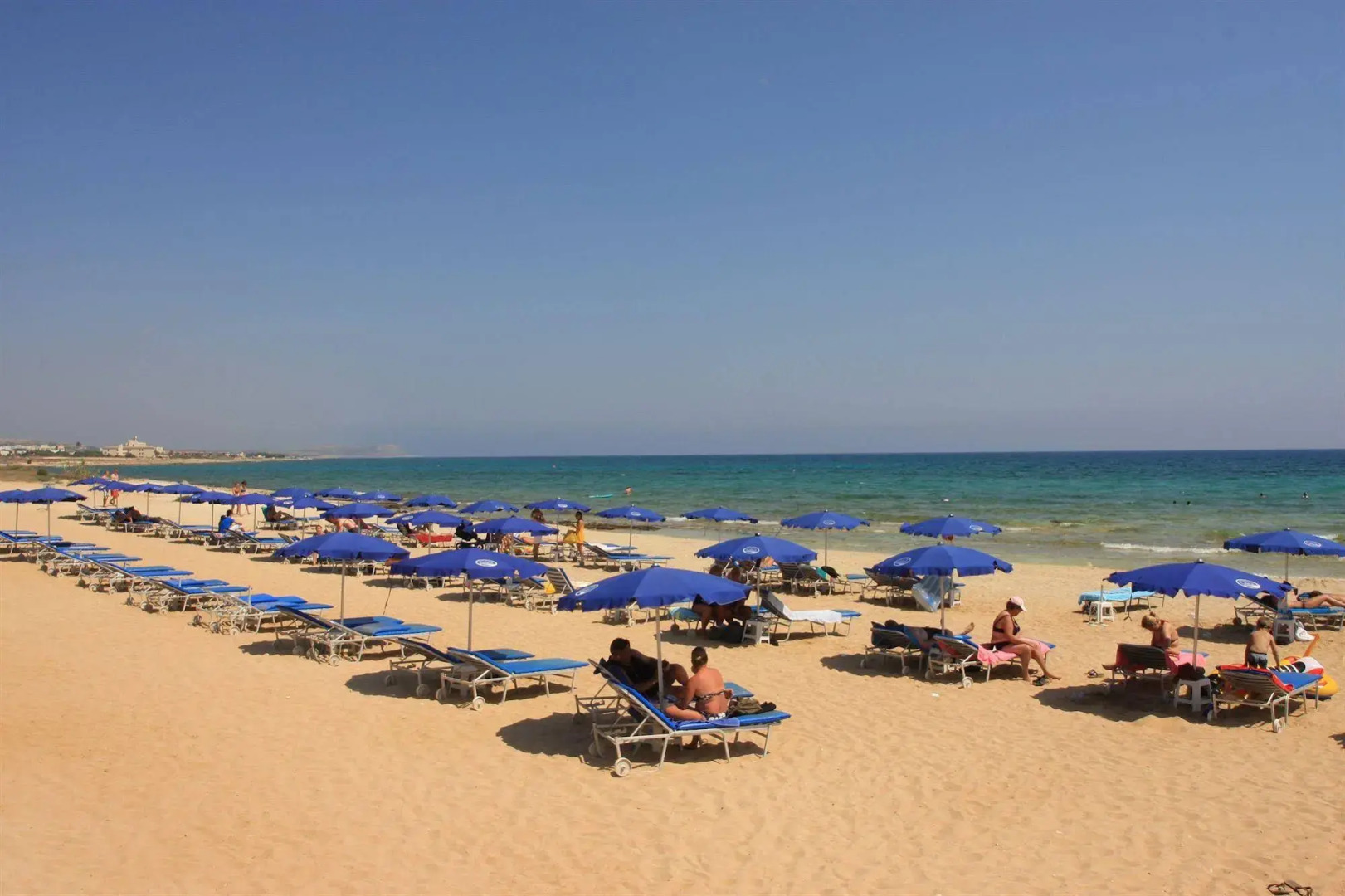 Panas Holiday Village