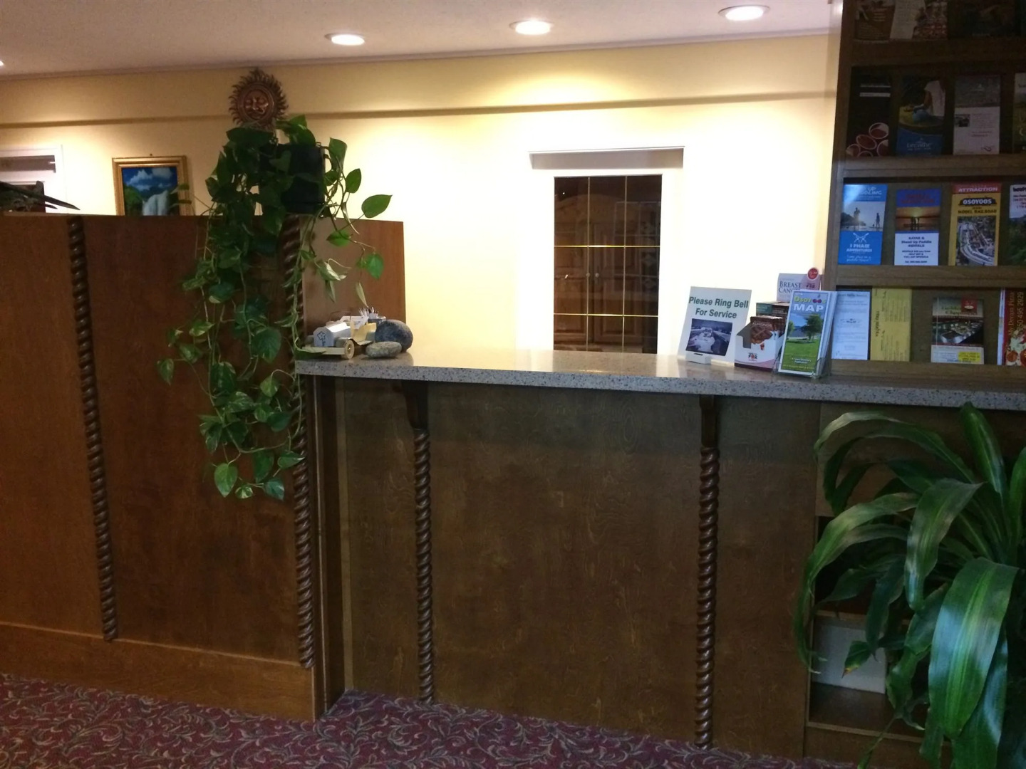 Sahara Courtyard Inn