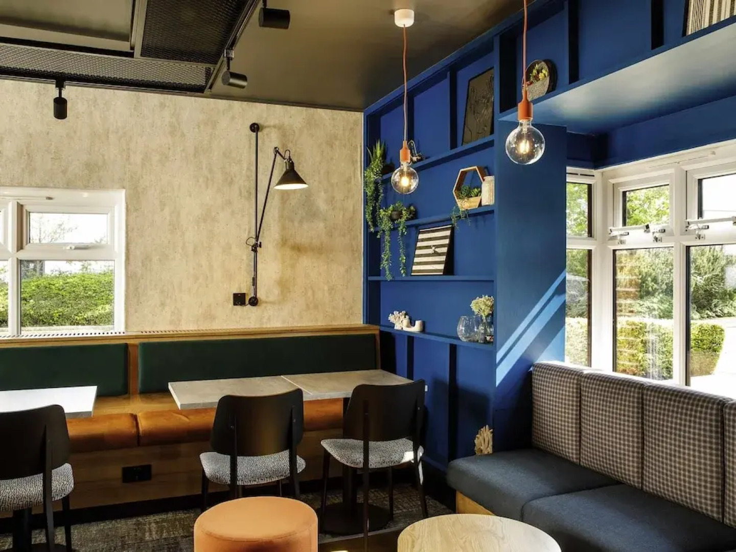 Ibis Wakefield East - Castleford