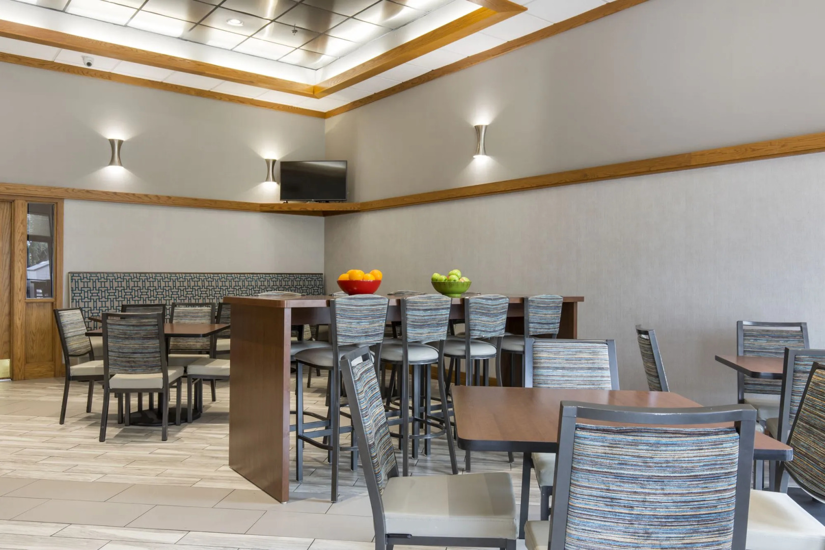 Greenstay Hotel & Suites