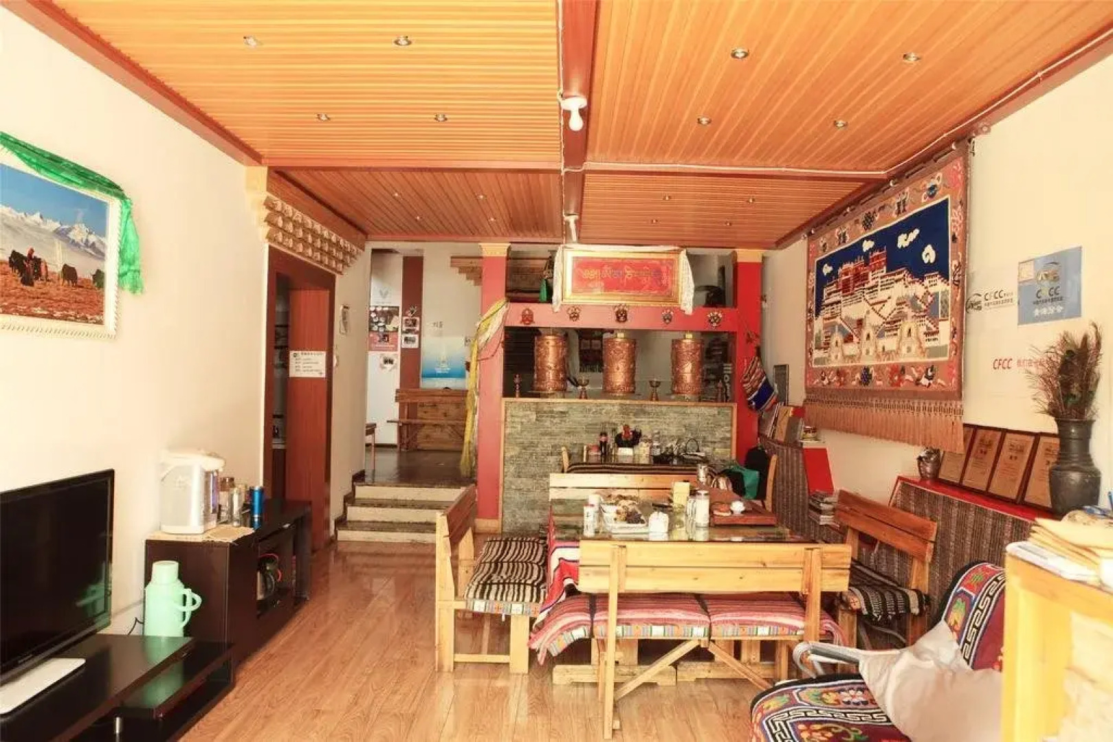 Xining Yushu Zangjia Hostel