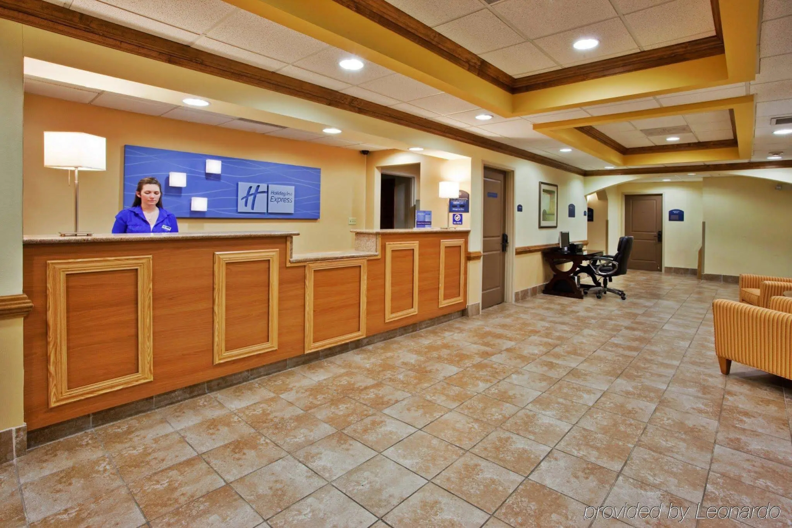 Holiday Inn Express & Suites Byron by IHG