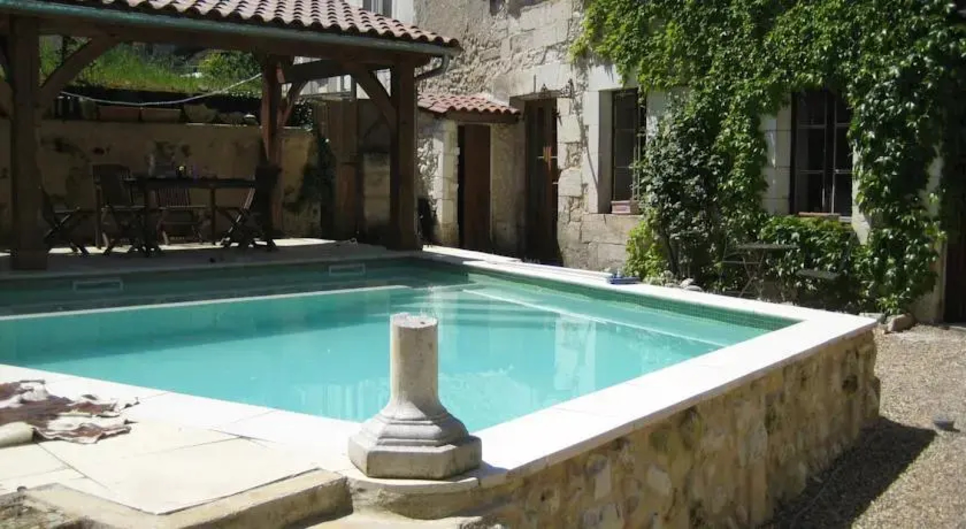 Rouge Boutique Hôtel Et Restaurant