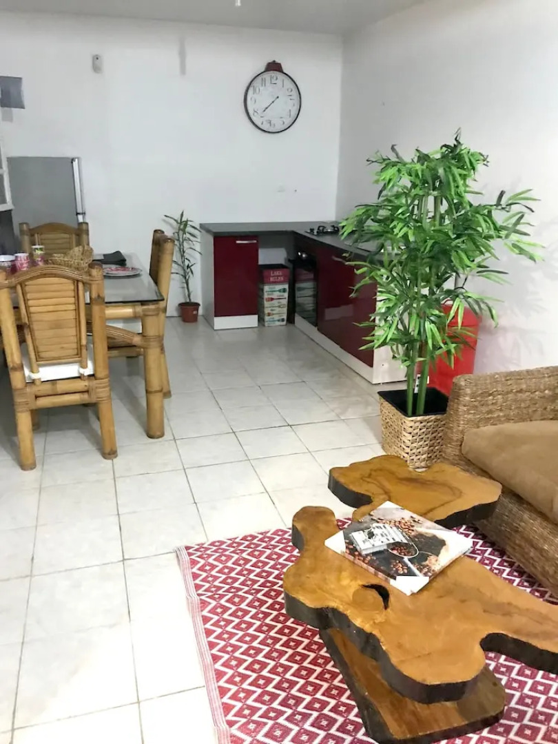 House With one Bedroom in Le Robert, With Wonderful Mountain View, Fur