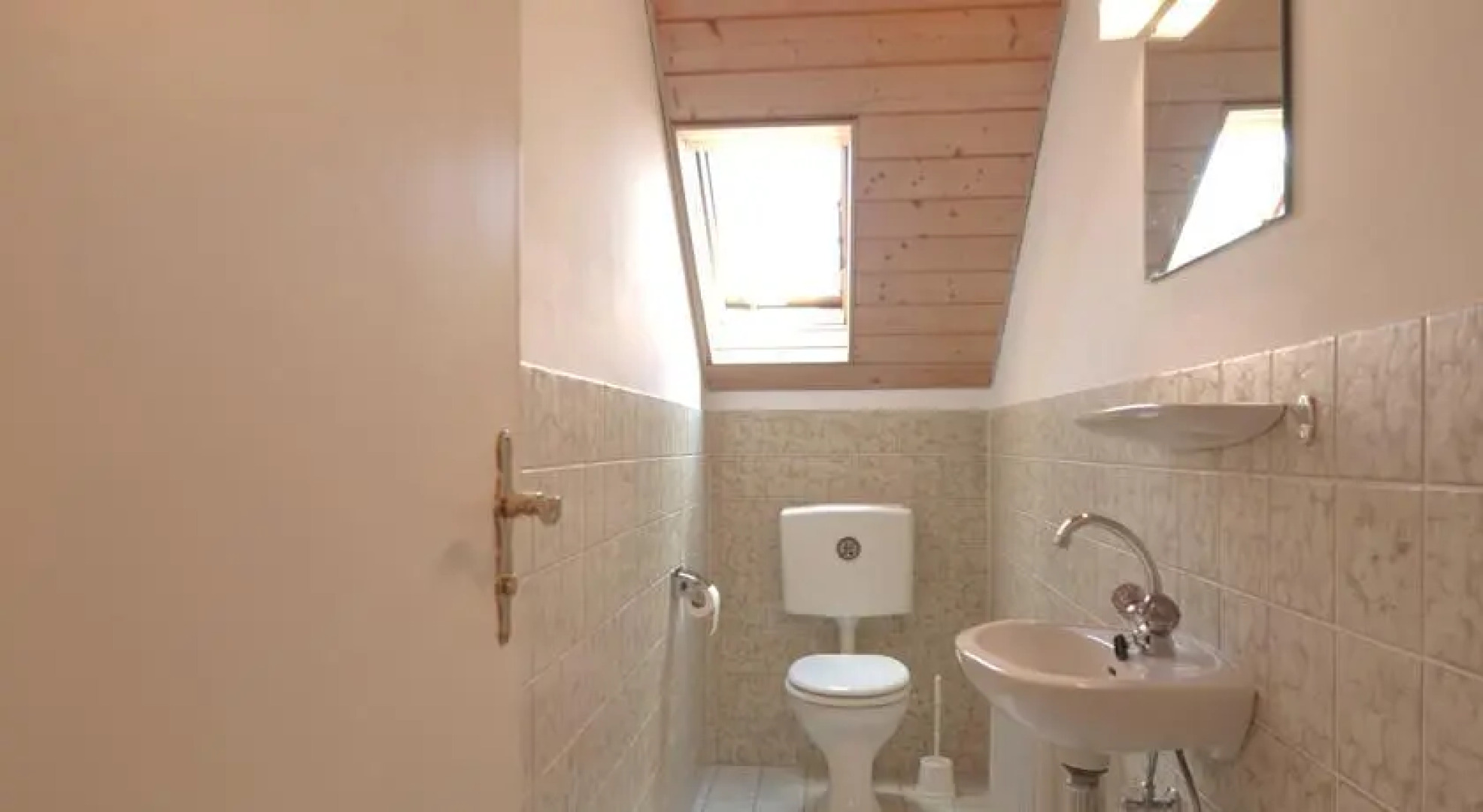 Kaminwohnung zwischen Flughafen und München