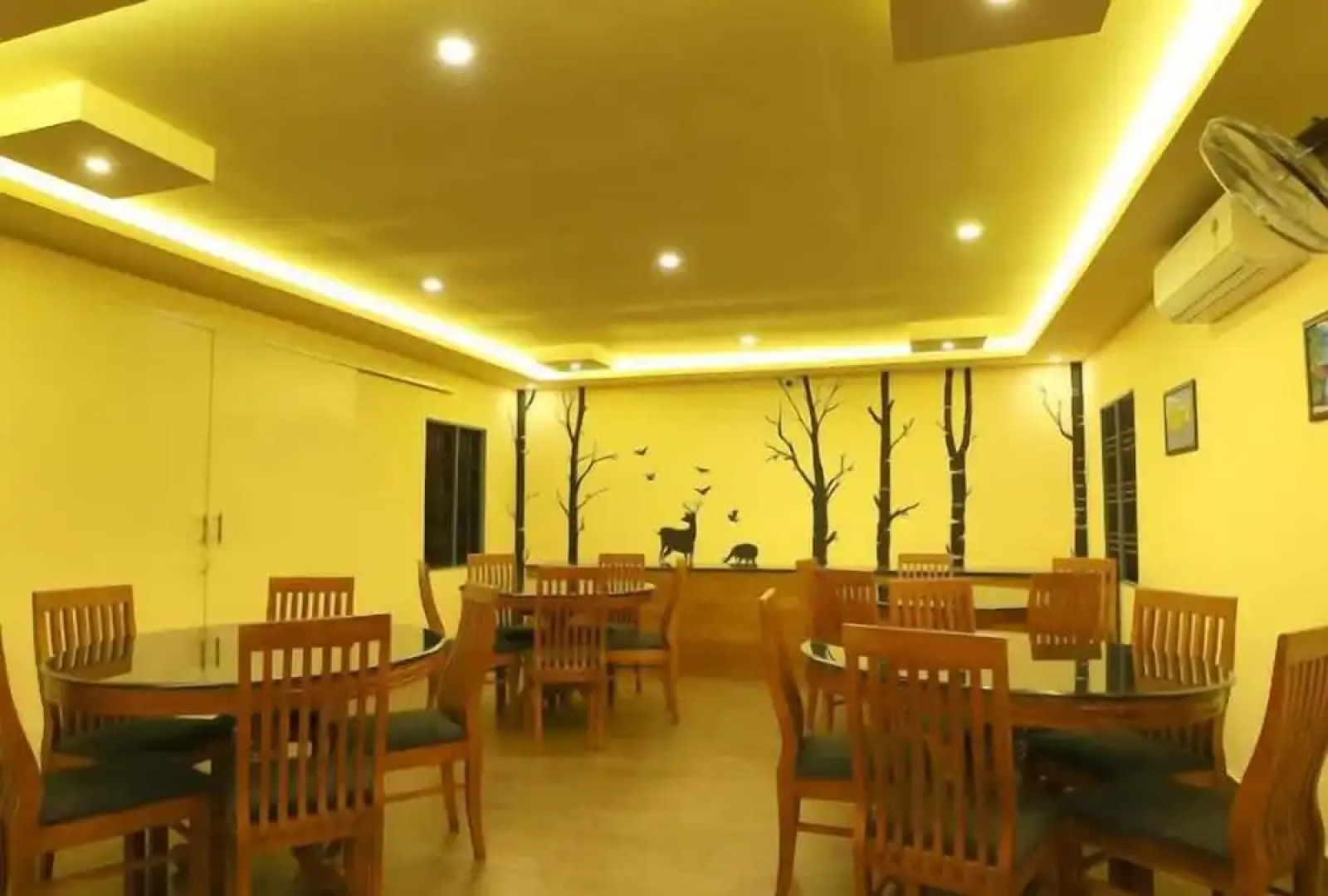 White Gate Luxury Hotel