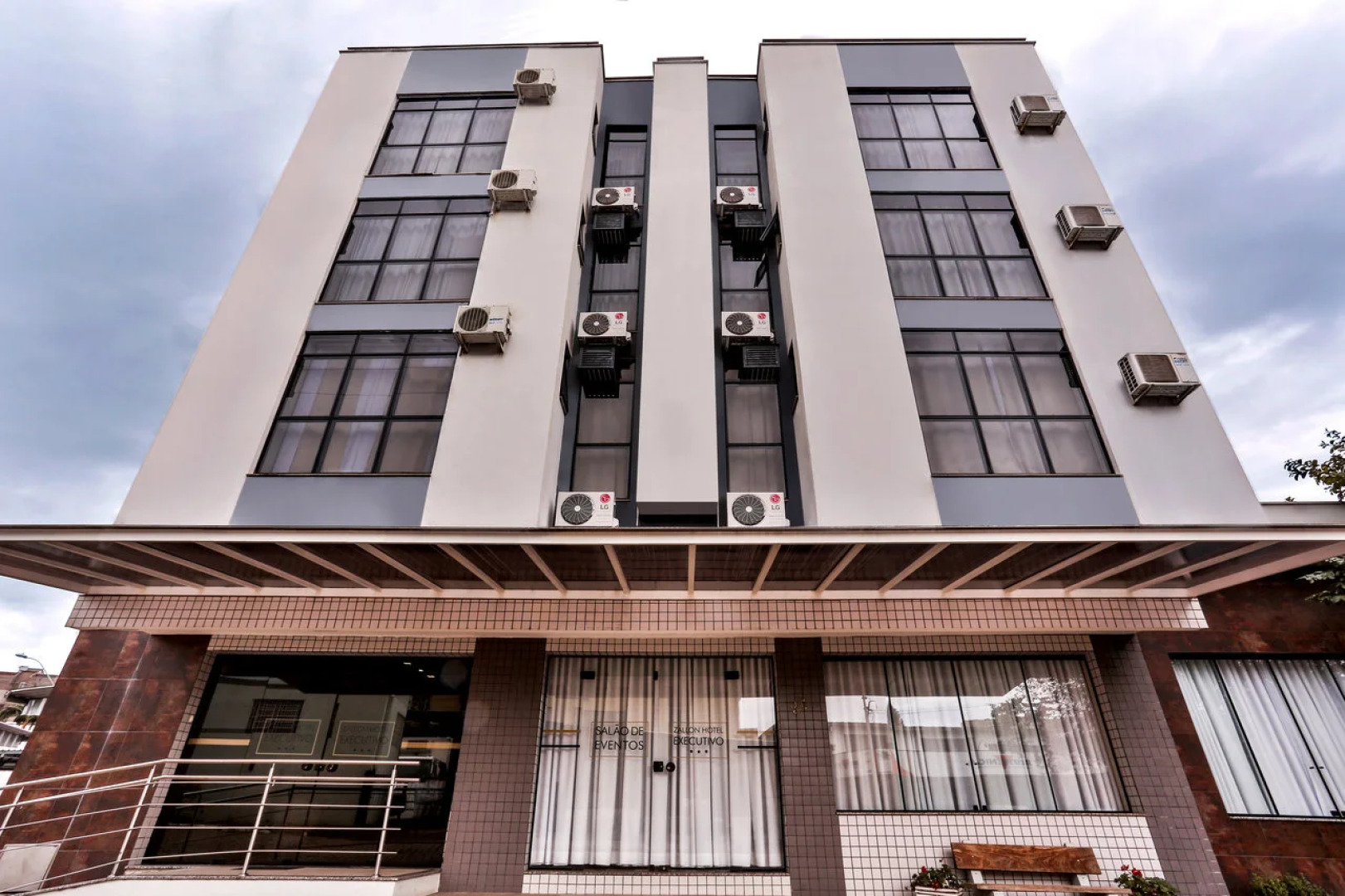 Zallon Hotel Executivo