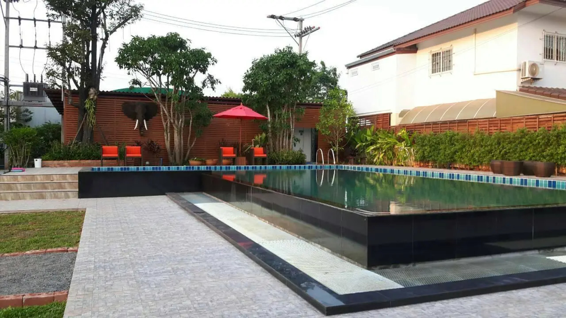 Tawan Anda Garden Hotel