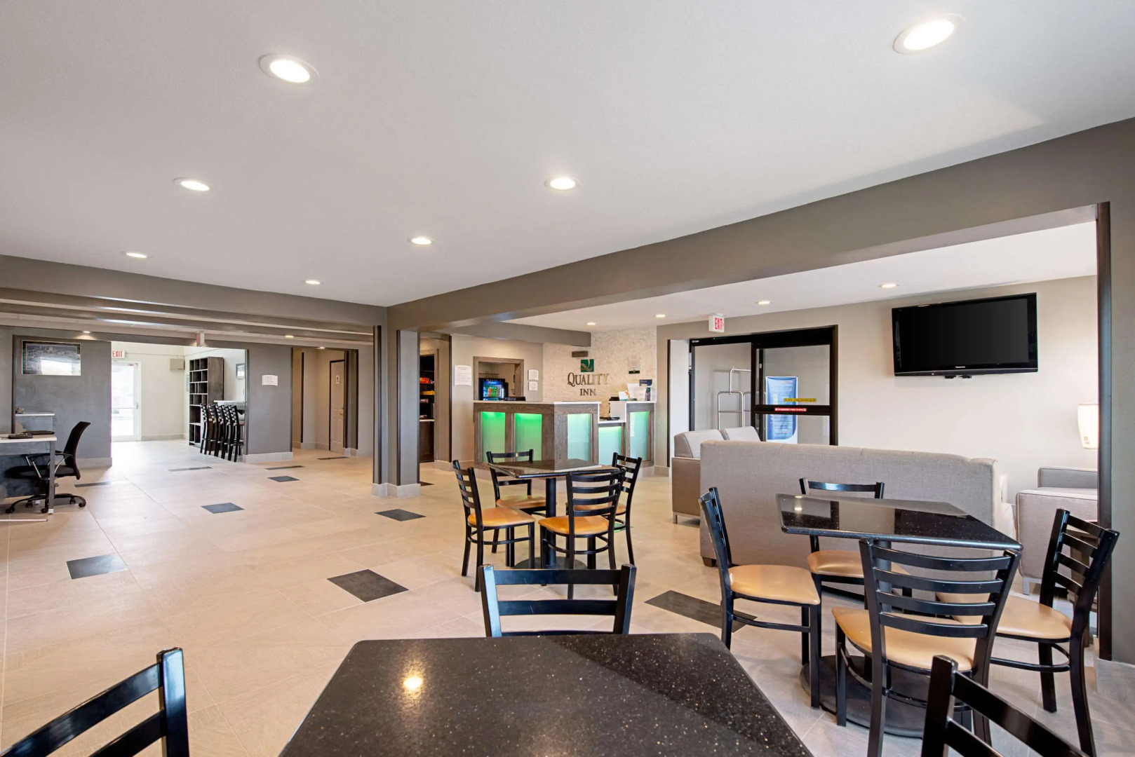 Quality Inn Mishawaka - South Bend