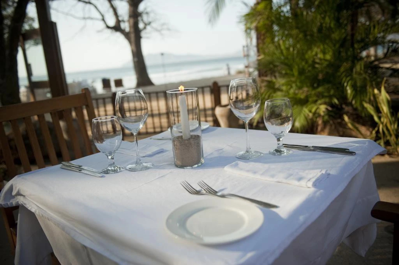 Capitán Suizo Beachfront Boutique Hotel