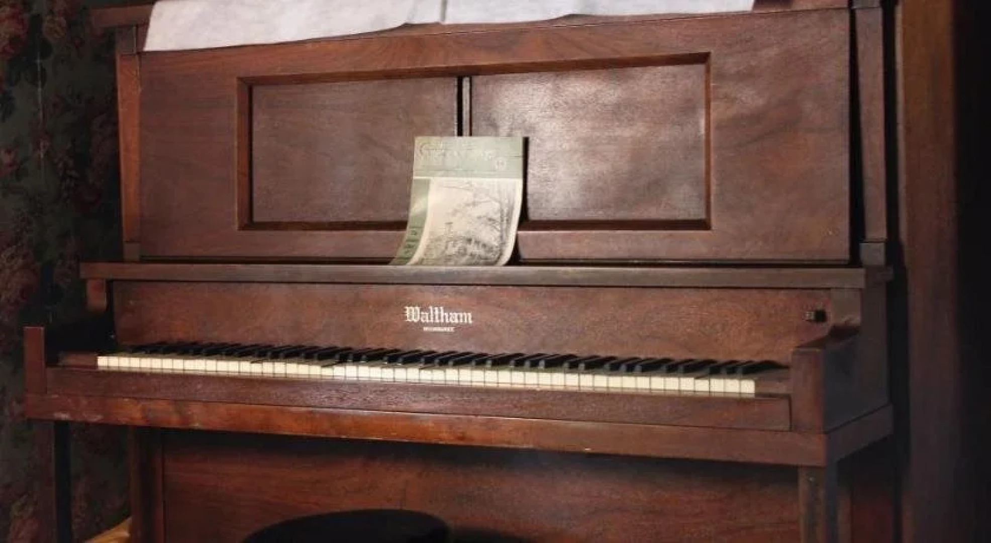 The Simmons-Bond Inn