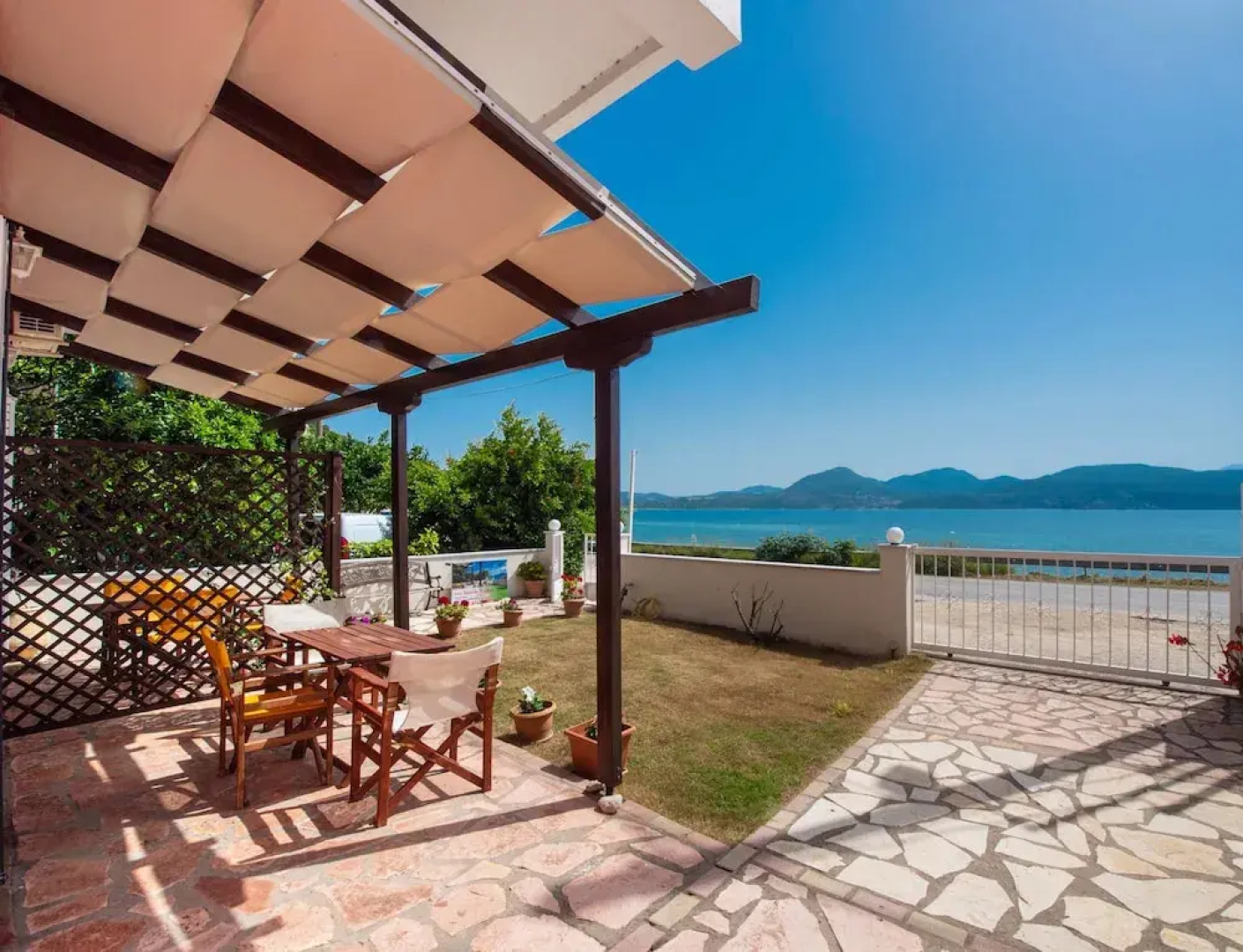 Irini SeaSide Studios