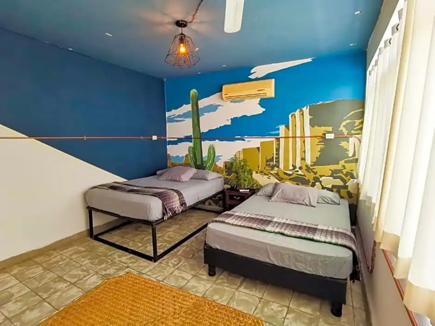 OYO Hostal Casa Los Abuelos