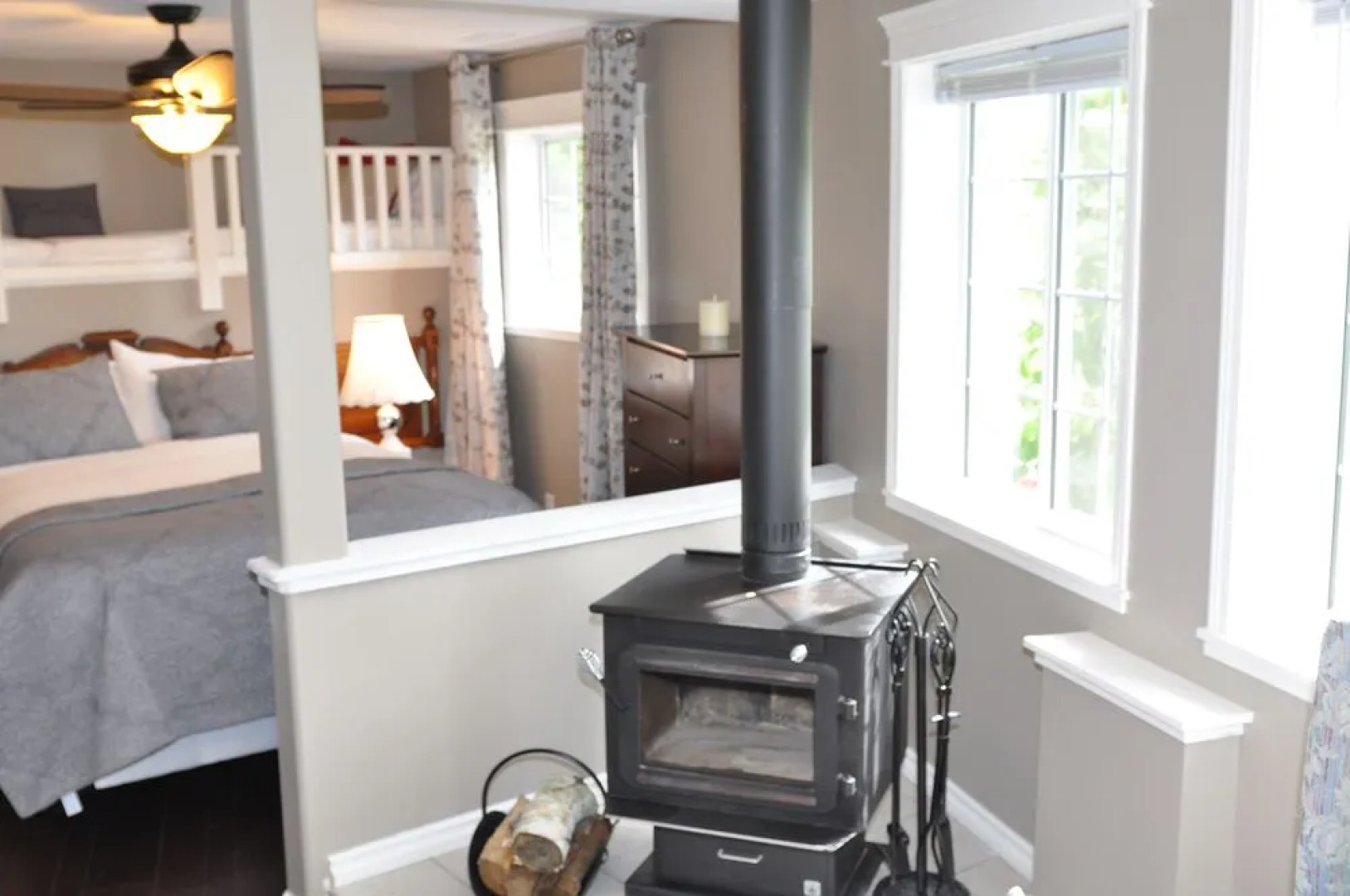 Serenata Guesthouse & Vineyard Retreat