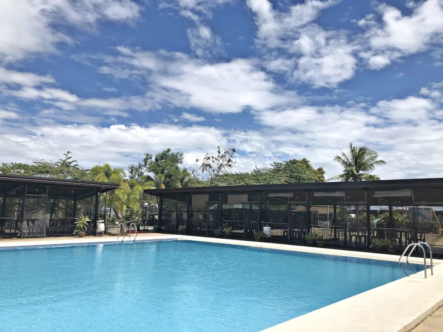 Sea Garden Resort Iloilo