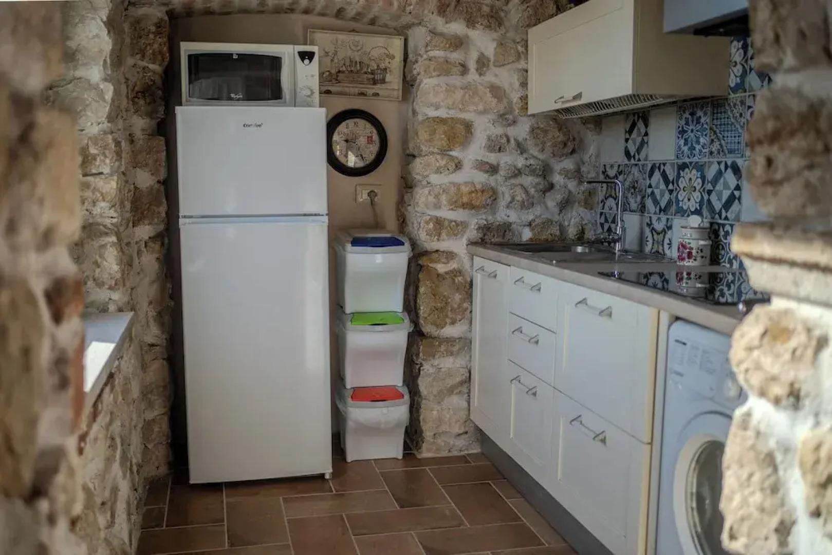 Casale nel Verde con Piscina e Vista